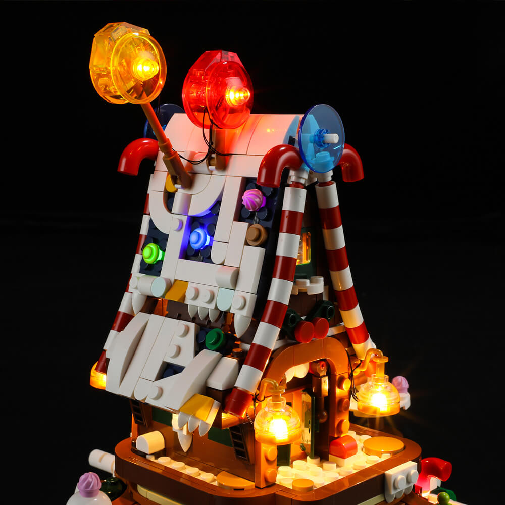 House of Sweets with light kit