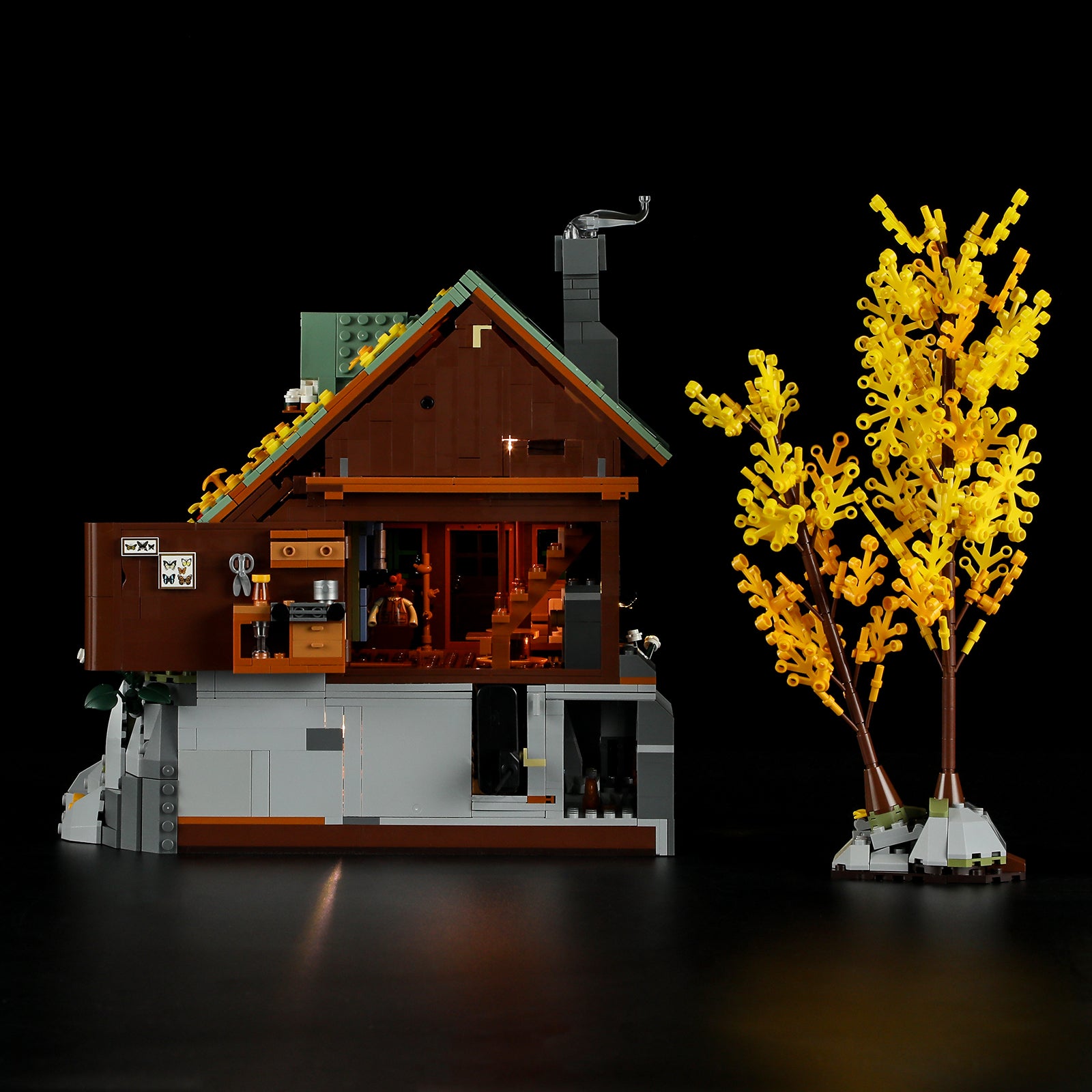 FUNWHOLE - Mountain Cabin 2255PCS - Building Block Toy- USA (Ship to USA)