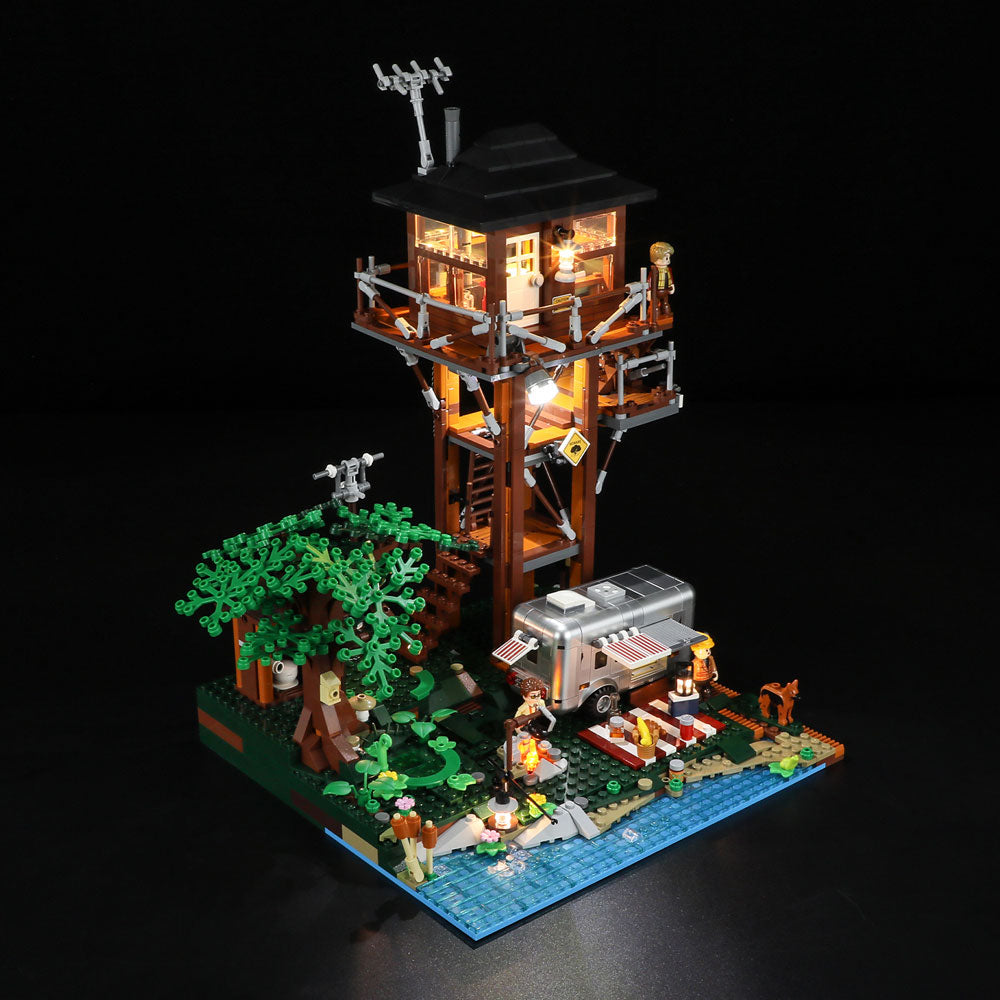 FUNWHOLE - Lookout Campground 1426PCS - Building Block Toy- USA(Ship to USA)
